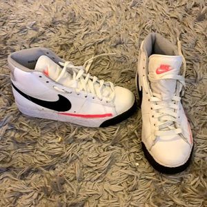 Pink white and black Nike blazers size W 6.5